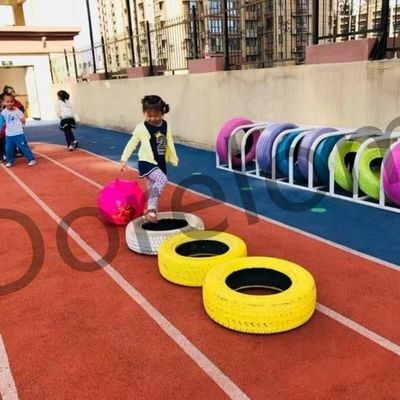 ব্যাডমিন্টনের জন্য 10mm-15mm উচ্চতা লাল কৃত্রিম ঘাস রানিং ওয়ে এবং ট্র্যাক স্পোর্ট ব্যাডমিন্টন